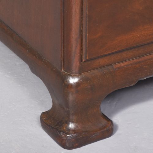 PAIR OF MAHOGANY BEDSIDES BY WHYTOCK REID OF EDINBURGH - ADDITIONAL PHOTO 1