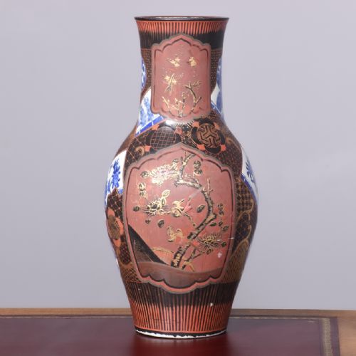 TALL JAPANESE BULBOUS VASE WITH UNUSUAL GEOMETRIC INSET PANELS - ADDITIONAL PHOTO 8