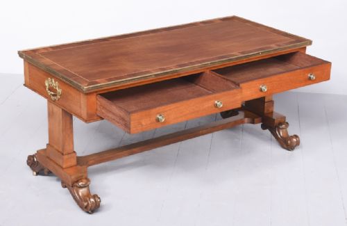 LARGE LONDON MADE COFFEE TABLE - ADDITIONAL PHOTO 5