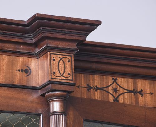 EXHIBITION QUALITY REGENCY 4 DOOR CABINET BOOKCASE - ADDITIONAL PHOTO 1