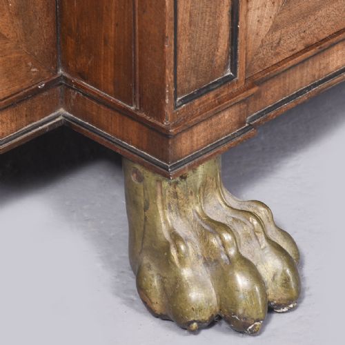 EXHIBITION QUALITY REGENCY 4 DOOR CABINET BOOKCASE - ADDITIONAL PHOTO 11