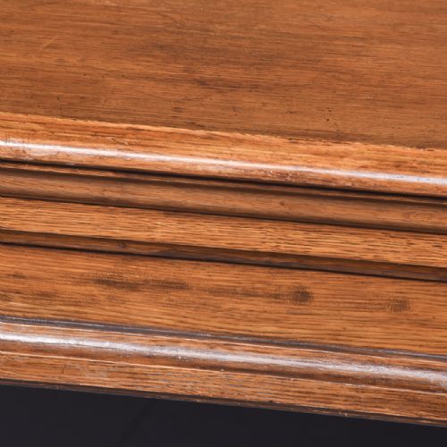 A GOTHIC OAK DINING TABLE - ADDITIONAL PHOTO 9