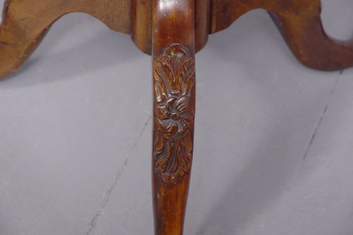 GEORGE II STYLE OCCASIONAL TABLE - ADDITIONAL PHOTO 3