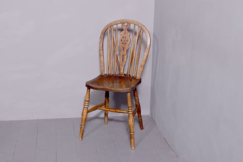 SET OF FOUR ELM WINDSOR CHAIRS - ADDITIONAL PHOTO 1