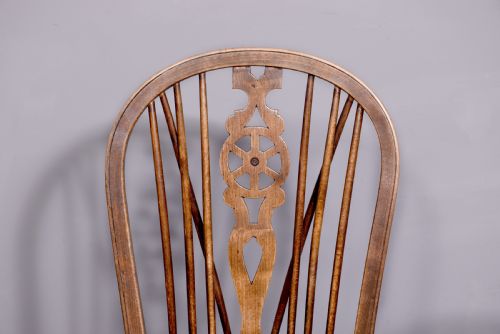 SET OF FOUR ELM WINDSOR CHAIRS - ADDITIONAL PHOTO 4