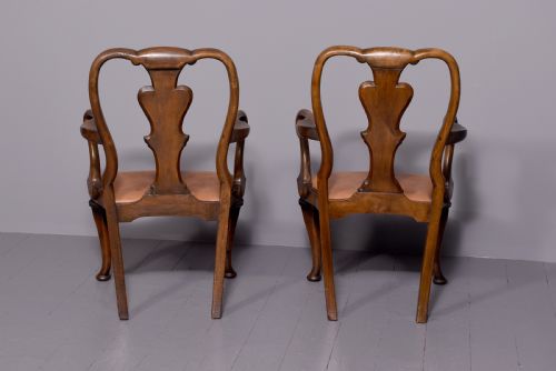 SET OF 10 GEORGE II WALNUT DINING CHAIRS - ADDITIONAL PHOTO 3