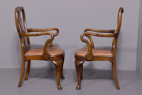 SET OF 10 GEORGE II WALNUT DINING CHAIRS - ADDITIONAL PHOTO 4