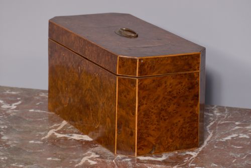 LARGE GEORGE III INLAID TEA CADDY - ADDITIONAL PHOTO 6