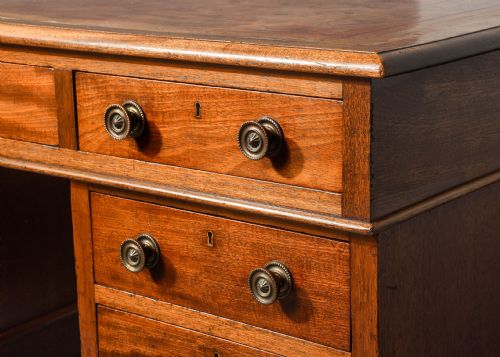 GEORGIAN STYLE MAHOGANY PARTNERS DESK - ADDITIONAL PHOTO 4