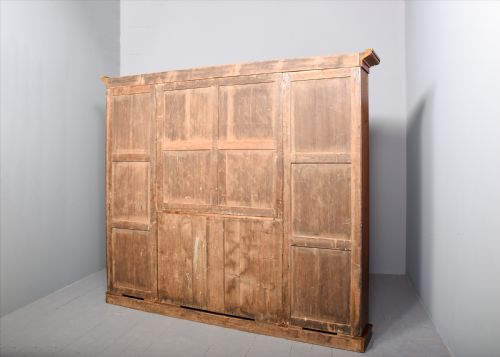 VICTORIAN MAHOGANY BREAKFRONT OPEN BOOKCASE - ADDITIONAL PHOTO 8