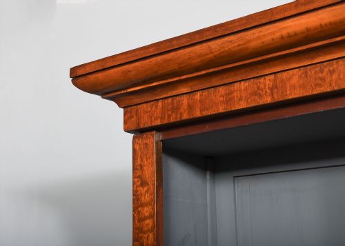 VICTORIAN MAHOGANY BREAKFRONT OPEN BOOKCASE - ADDITIONAL PHOTO 9