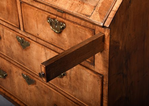 GEORGE II WALNUT BUREAU BOOKCASE - ADDITIONAL PHOTO 8