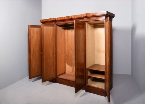 GEORGE IV FOURDOOR MAHOGANY WARDROBE - ADDITIONAL PHOTO 5