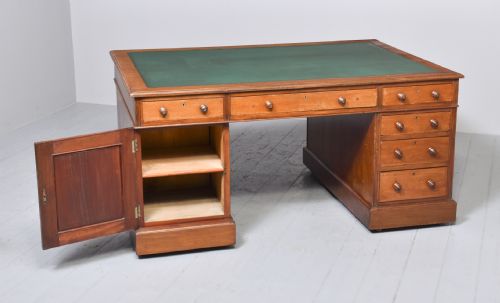 QUALITY VICTORIAN MAHOGANY PARTNERS DESK - ADDITIONAL PHOTO 4