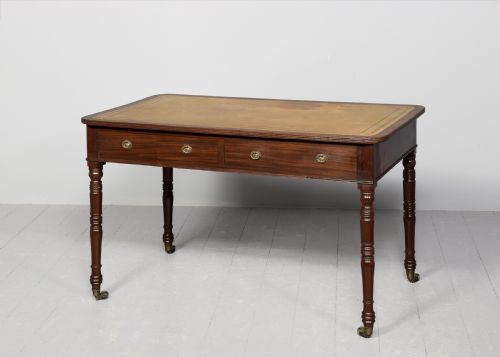 GEORGE III MAHOGANY LIBRARY TABLE - ADDITIONAL PHOTO 5
