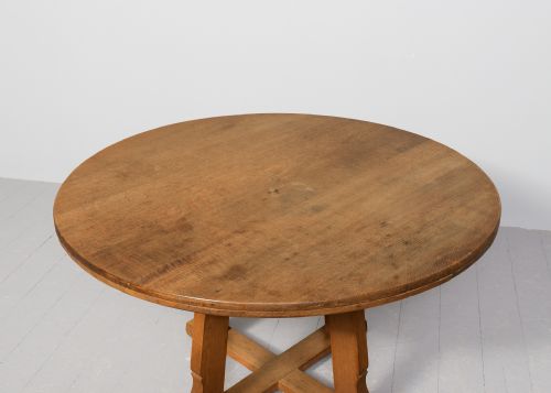 CIRCULAR OAK TABLE IN THE STYLE OF SIR ROBERT STODDART LORIMER - ADDITIONAL PHOTO 5