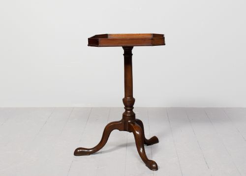 GEORGE III MAHOGANY OCCASIONAL TABLE - ADDITIONAL PHOTO 4