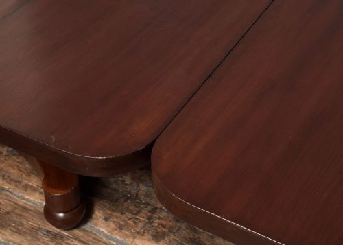 RARE WILLIAM IV FIGURED MAHOGANY DINING TABLE - ADDITIONAL PHOTO 2