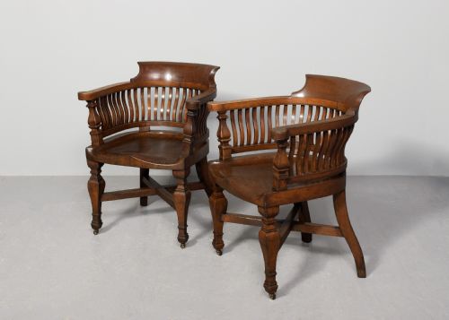 RARE SET OF FOUR EXCEPTIONAL QUALITY VICTORIAN OAK CAPTAINS CHAIRS - ADDITIONAL PHOTO 2