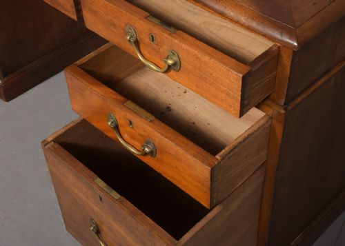LARGE VICTORIAN MAHOGANY PARTNERS DESK - ADDITIONAL PHOTO 2