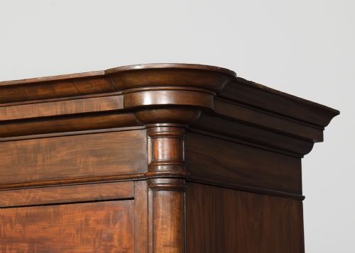 WILLIAM IV FLAME MAHOGANY WARDROBE BY S H JEWELL HIGH HOLBORN LONDON - ADDITIONAL PHOTO 1