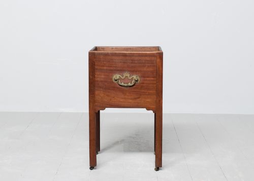 LATE GEORGIAN MAHOGANY JARDINIRE STANDWINE COOLER - ADDITIONAL PHOTO 3