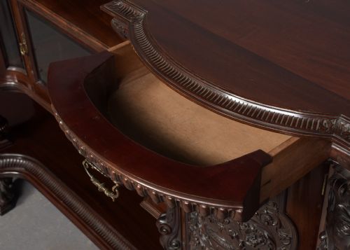 MAGNIFICENT LATE VICTORIAN CARVED MAHOGANY CABINET WITH MIRRORBACK AND CUPBOARDS - ADDITIONAL PHOTO 3