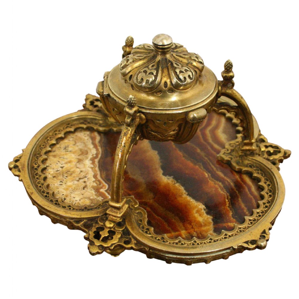 Victorian Clover Shaped Inkwell