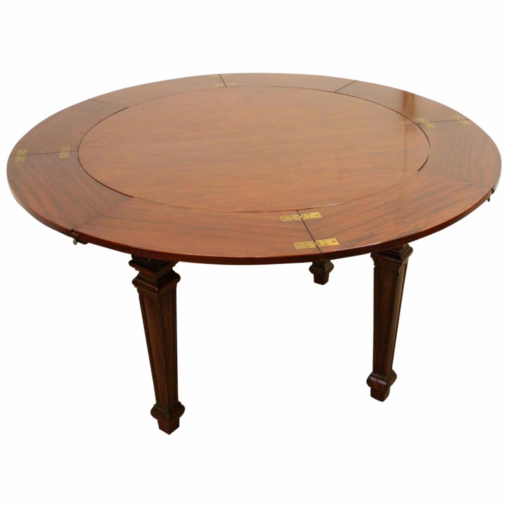 Waring & Gillows Mahogany Circular Dining Table