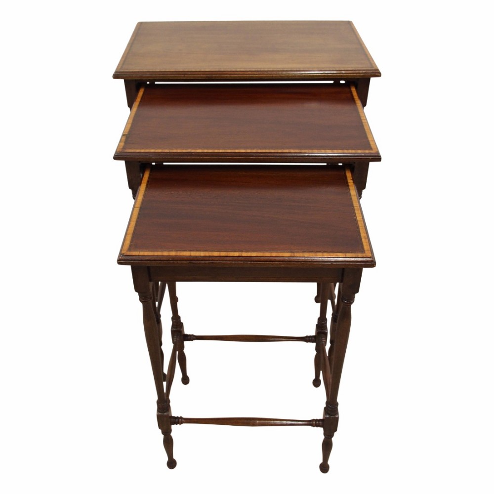 Sheraton Style Mahogany Nest of 3 Tables