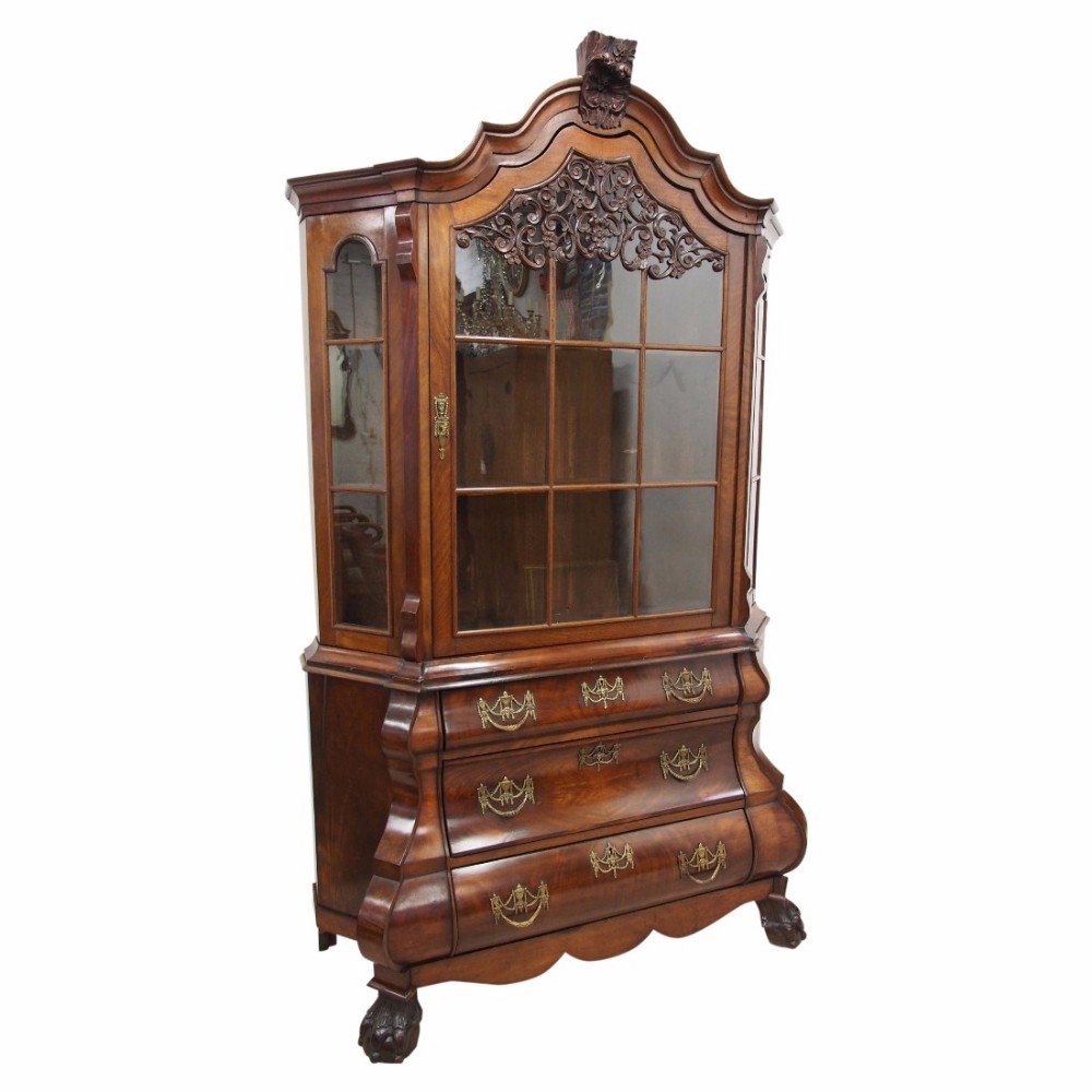 Dutch Figured Walnut Bombe-Front Bookcase