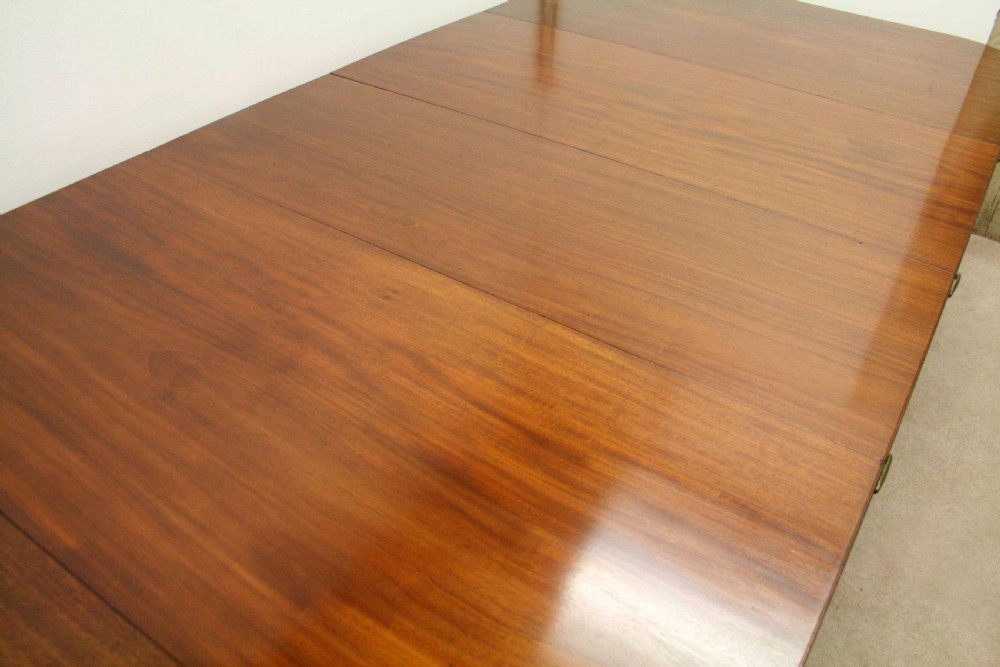 Mahogany Dining Table by William Trotter of Edinburgh View VIII