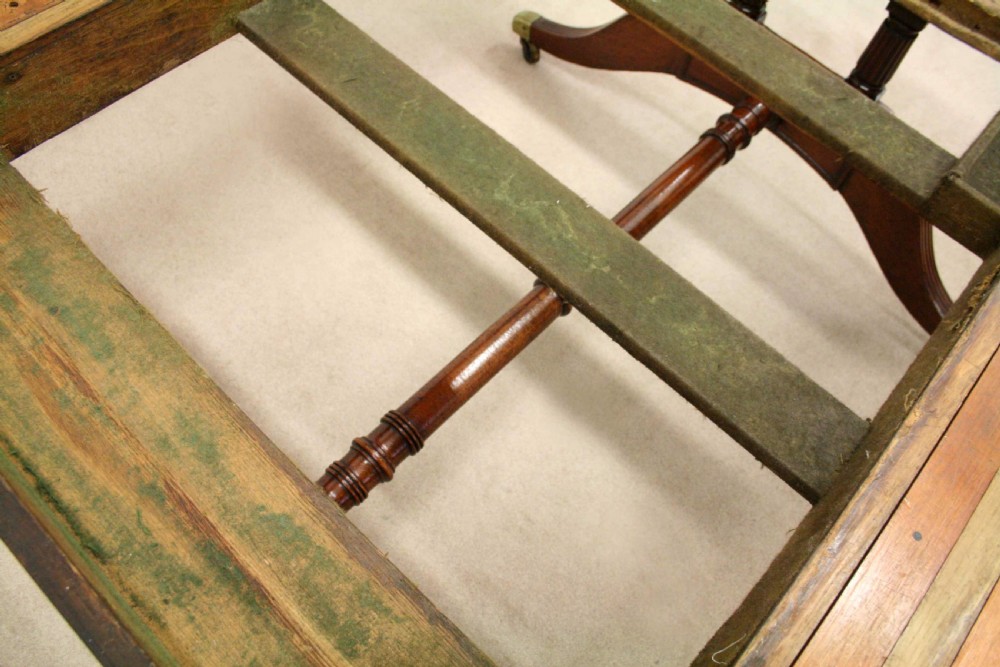 Mahogany Dining Table by William Trotter of Edinburgh View XI