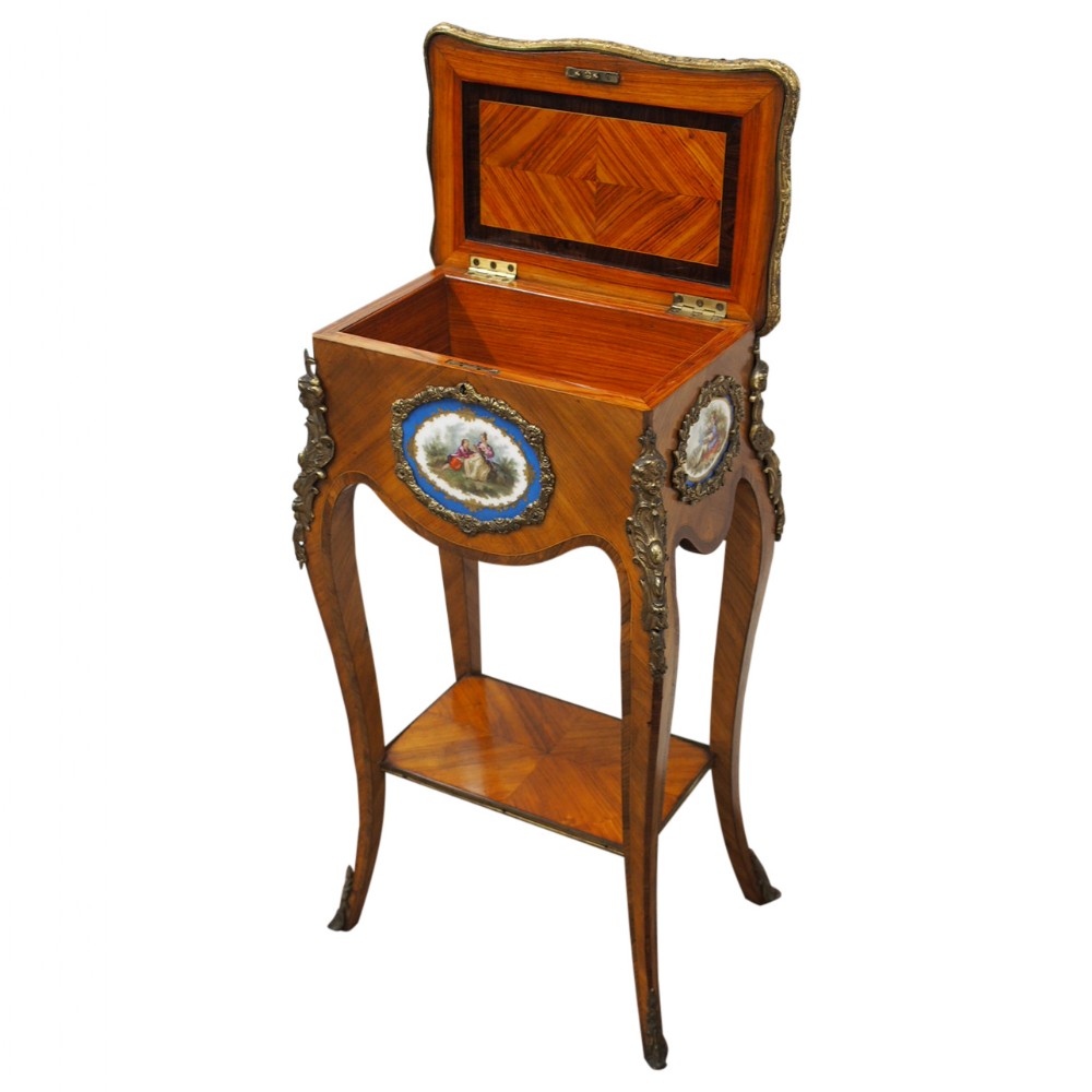 Louis XV Kingwood Occasional Table