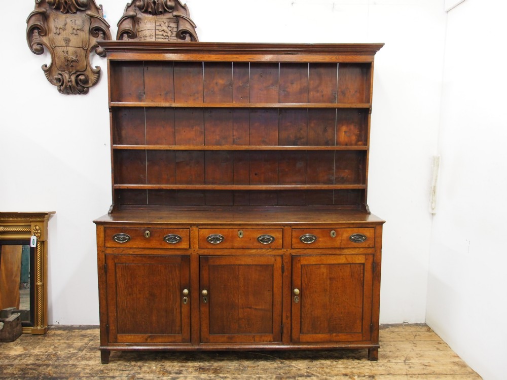 George III Welsh Oak Dresser View II