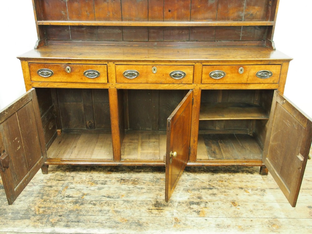 George III Welsh Oak Dresser View X
