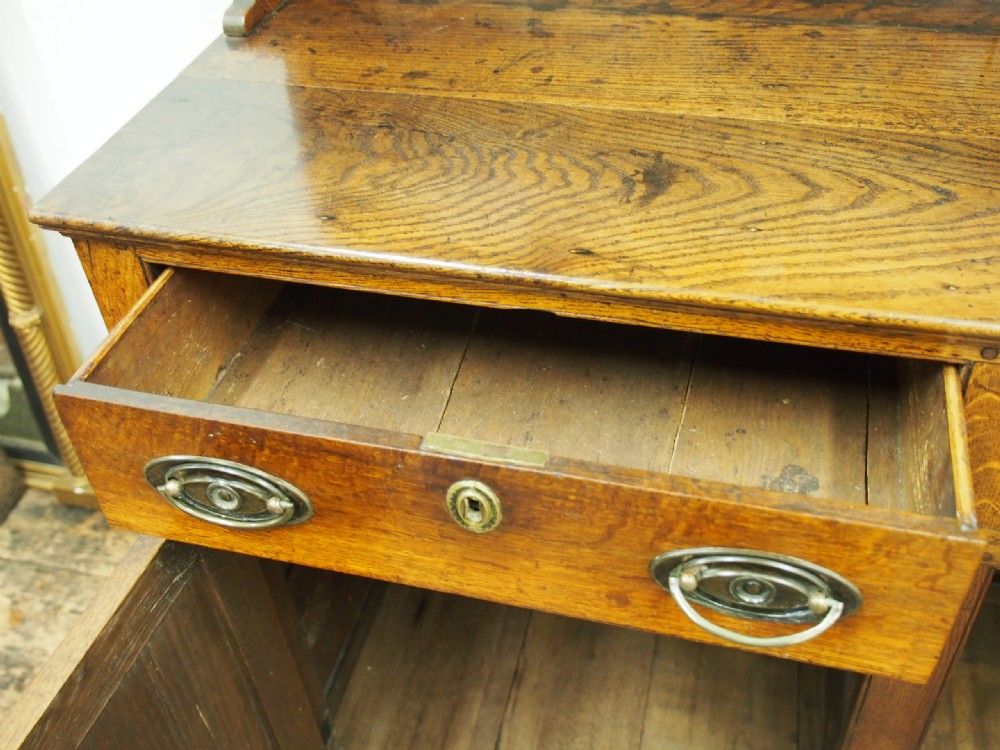 George III Welsh Oak Dresser View XI