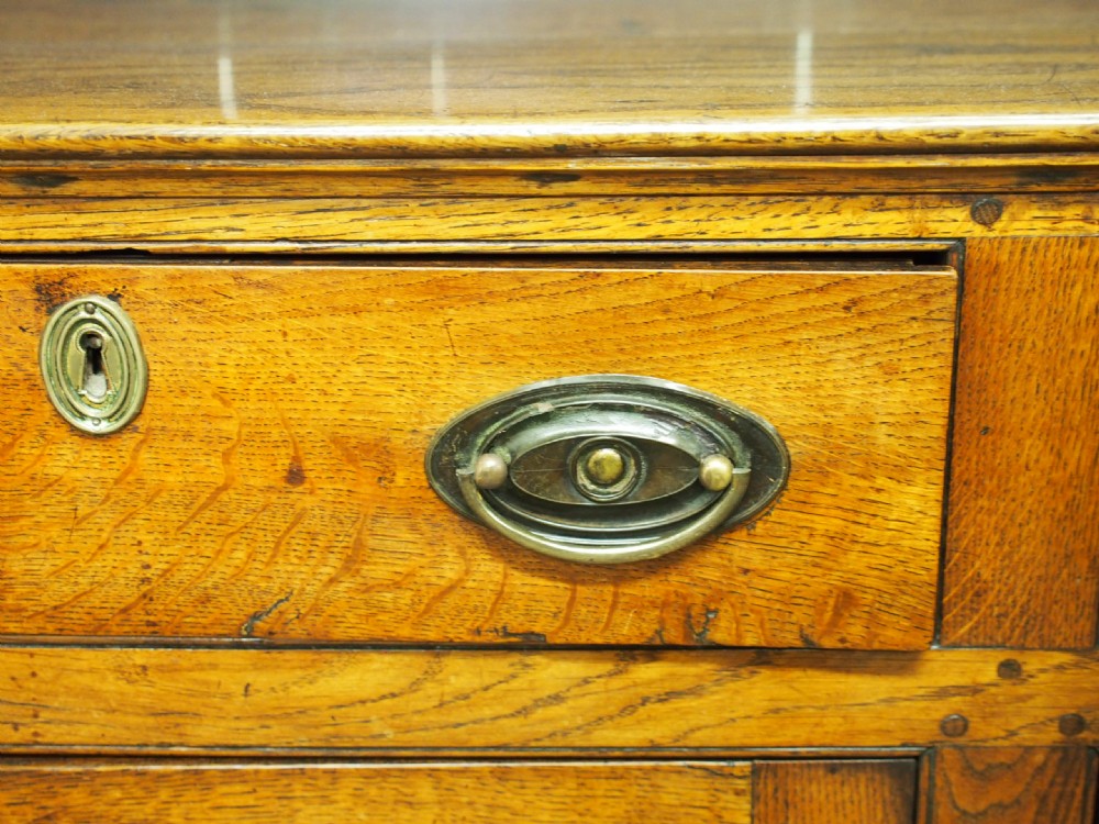 George III Welsh Oak Dresser View XIV