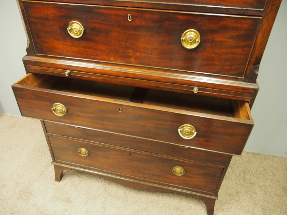 George III Mahogany Chest on Chest View VII