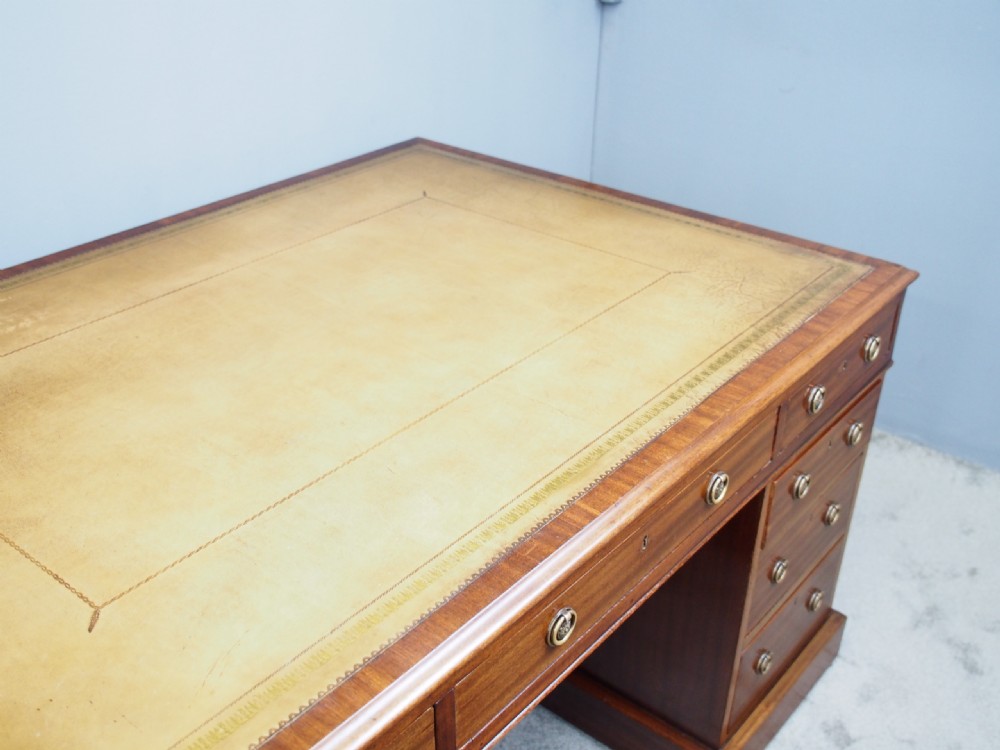 Early 19th Century Mahogany Partners Desk View III