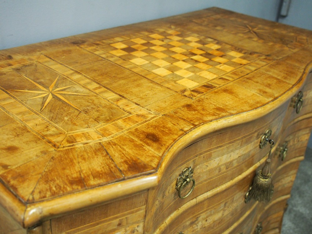 Northern Italian Serpentine Walnut Commode View IV