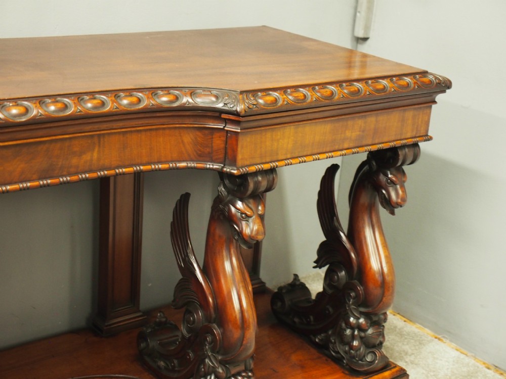 William IV Mahogany Serving Table in the manner of William and Gibton of Dublin View IV
