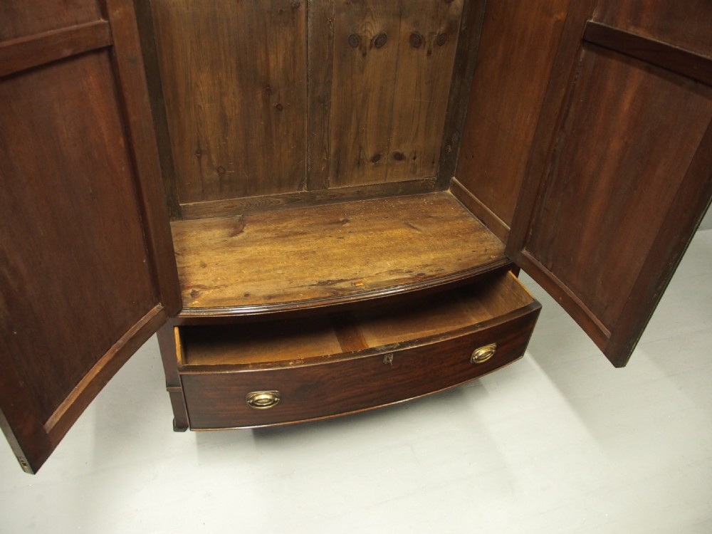 Georgian Style Mahogany Bow Front Wardrobe View XIV
