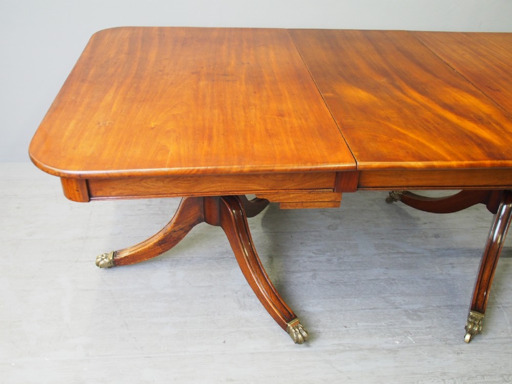 Regency Mahogany Pedestal Dining Table with 1 Leaf View II
