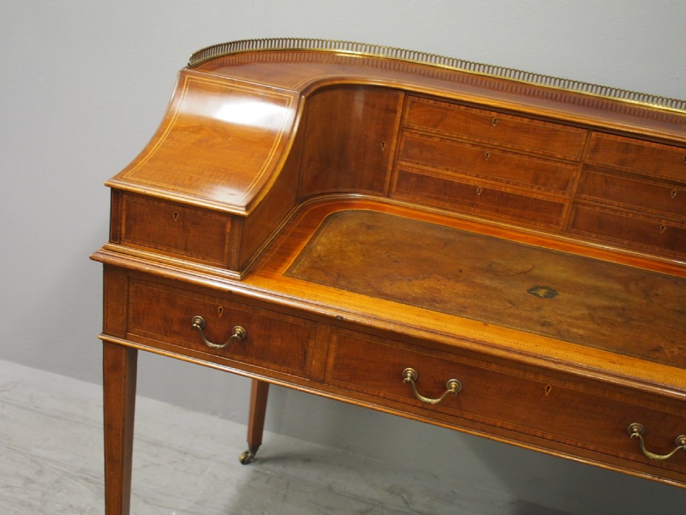 Carlton House Desk by Gillows of Lancaster View V