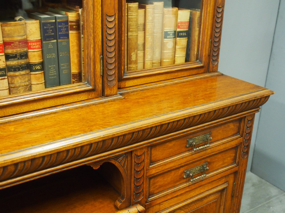 Late Victorian Oak Breakfront Bookcase View X