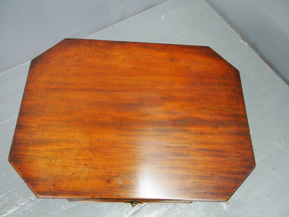 George III Octagonal Mahogany Cellarette View X