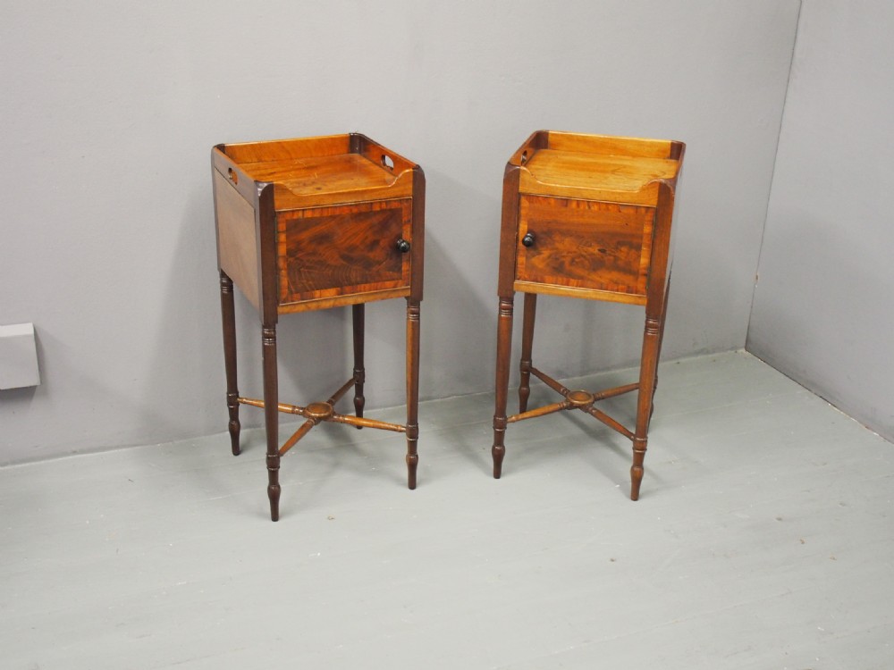 Pair of George III Mahogany Bedside Lockers View IV