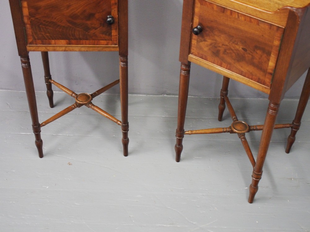 Pair of George III Mahogany Bedside Lockers View VII