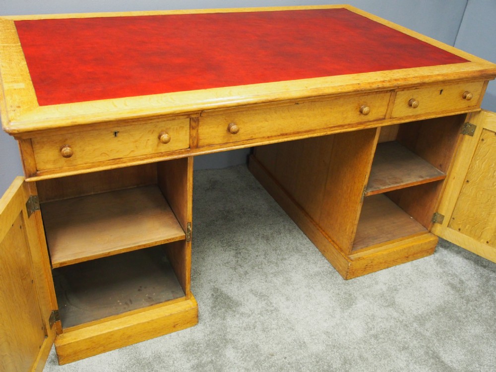 Victorian Oak Partners Desk View VII